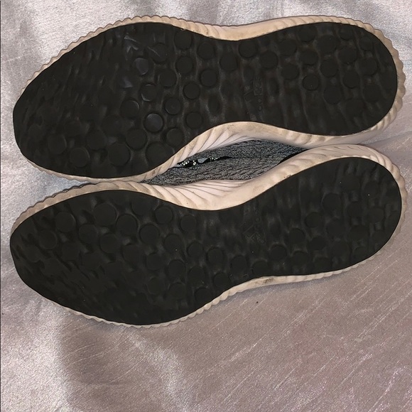 Adidas Alpha Bounce Sz 9 - Picture 7 of 7